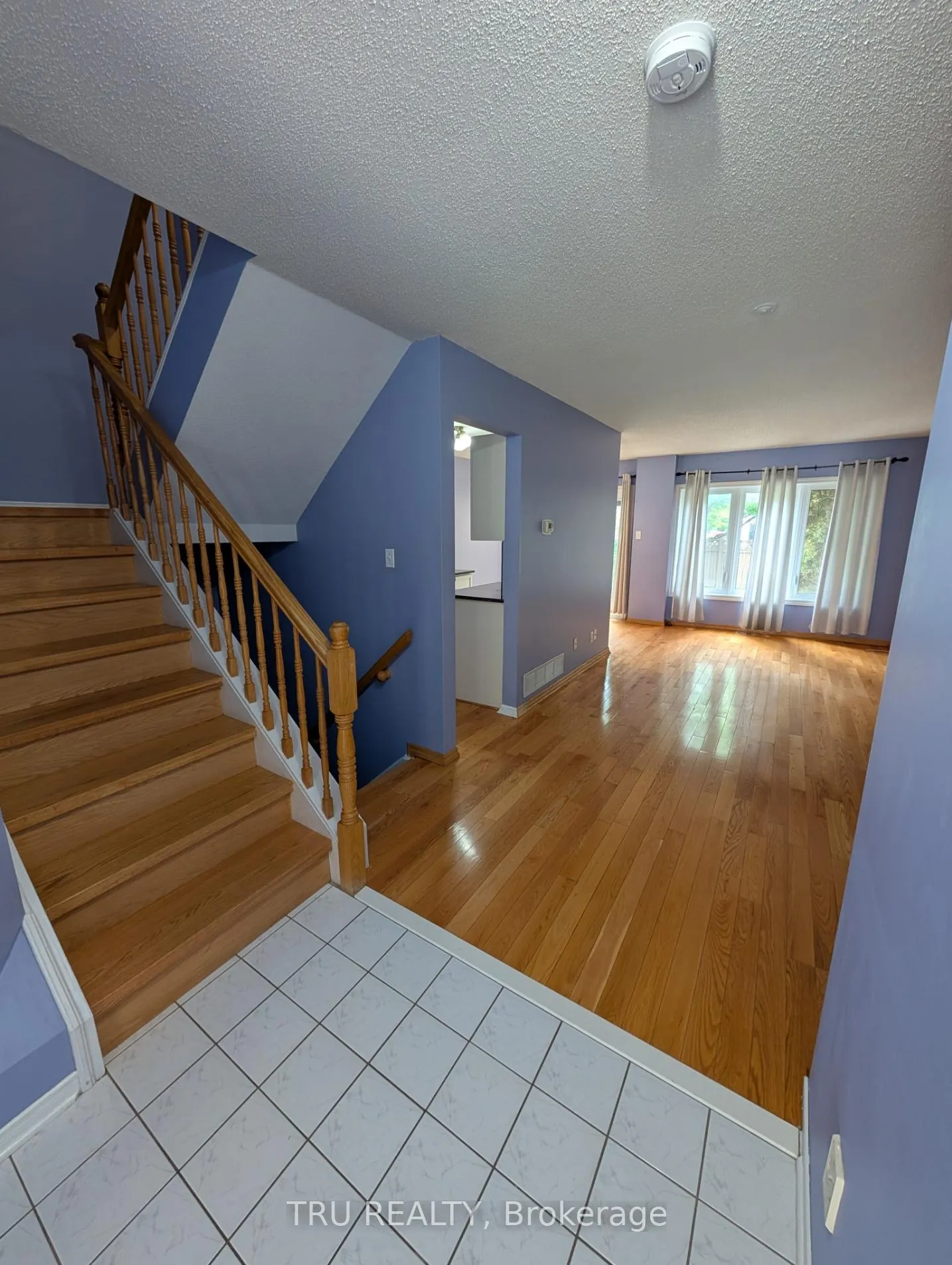 Photo 8 of 19 Mountshannon Drive, Ottawa, Barrhaven - Longfields — HOMEH