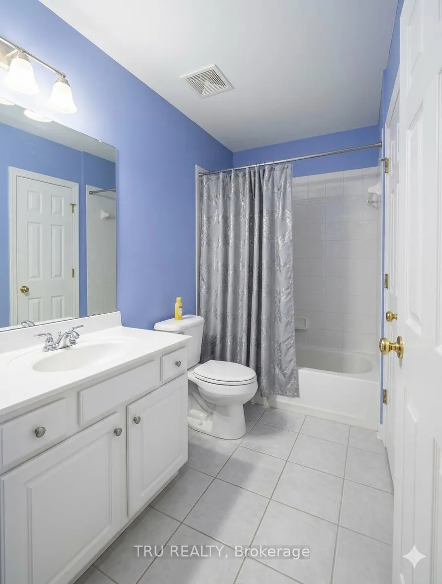 Photo 14 of 19 Mountshannon Drive, Ottawa, Barrhaven - Longfields — HOMEH