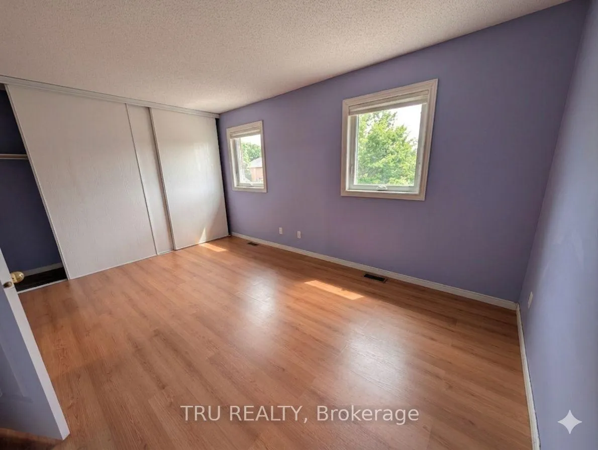Photo 16 of 19 Mountshannon Drive, Ottawa, Barrhaven - Longfields — HOMEH