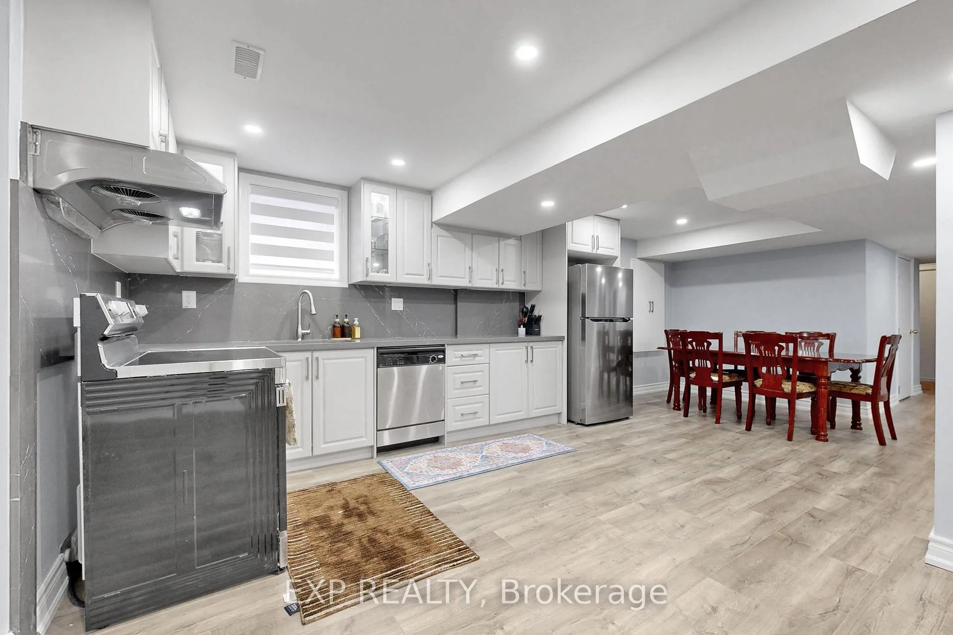 Photo 7 of Unit Lower, 50 Walford Road, Markham, Middlefield — HOMEH