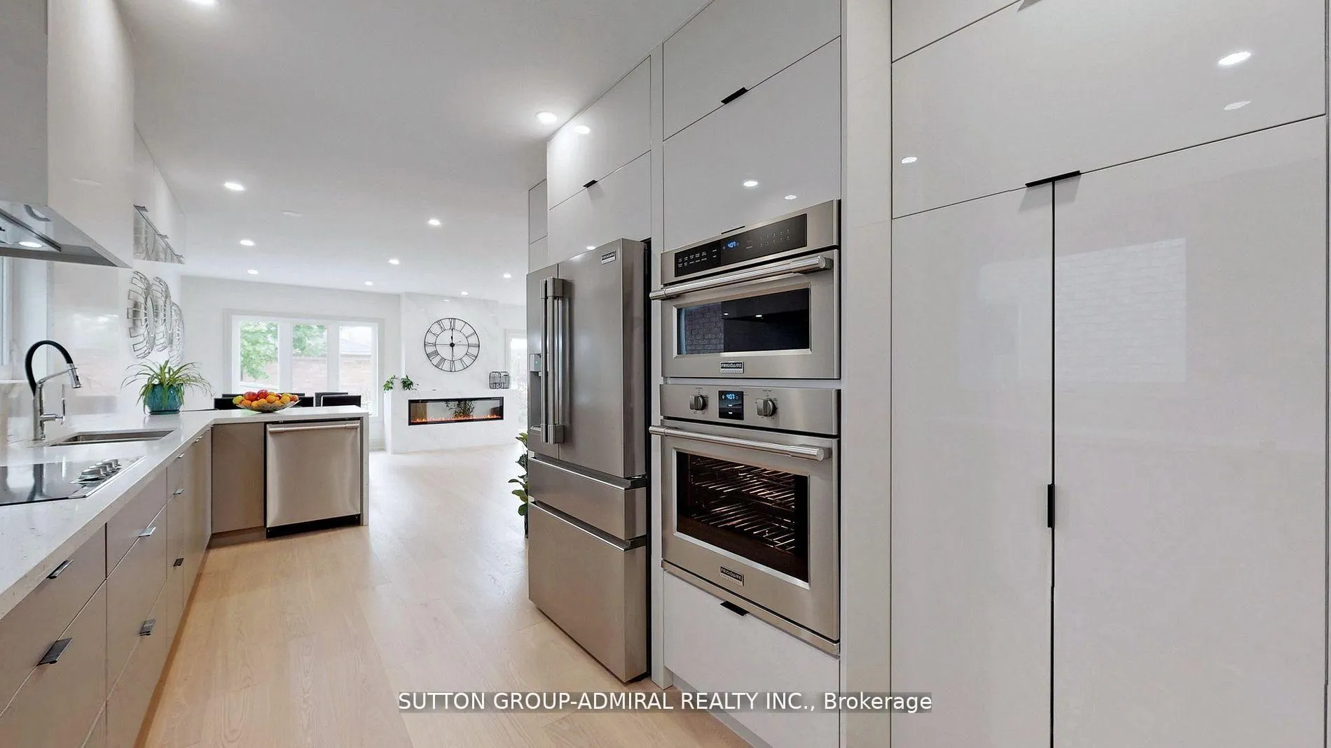 Photo 12 of 470 Doubletree Lane, Newmarket, Summerhill Estates — HOMEH