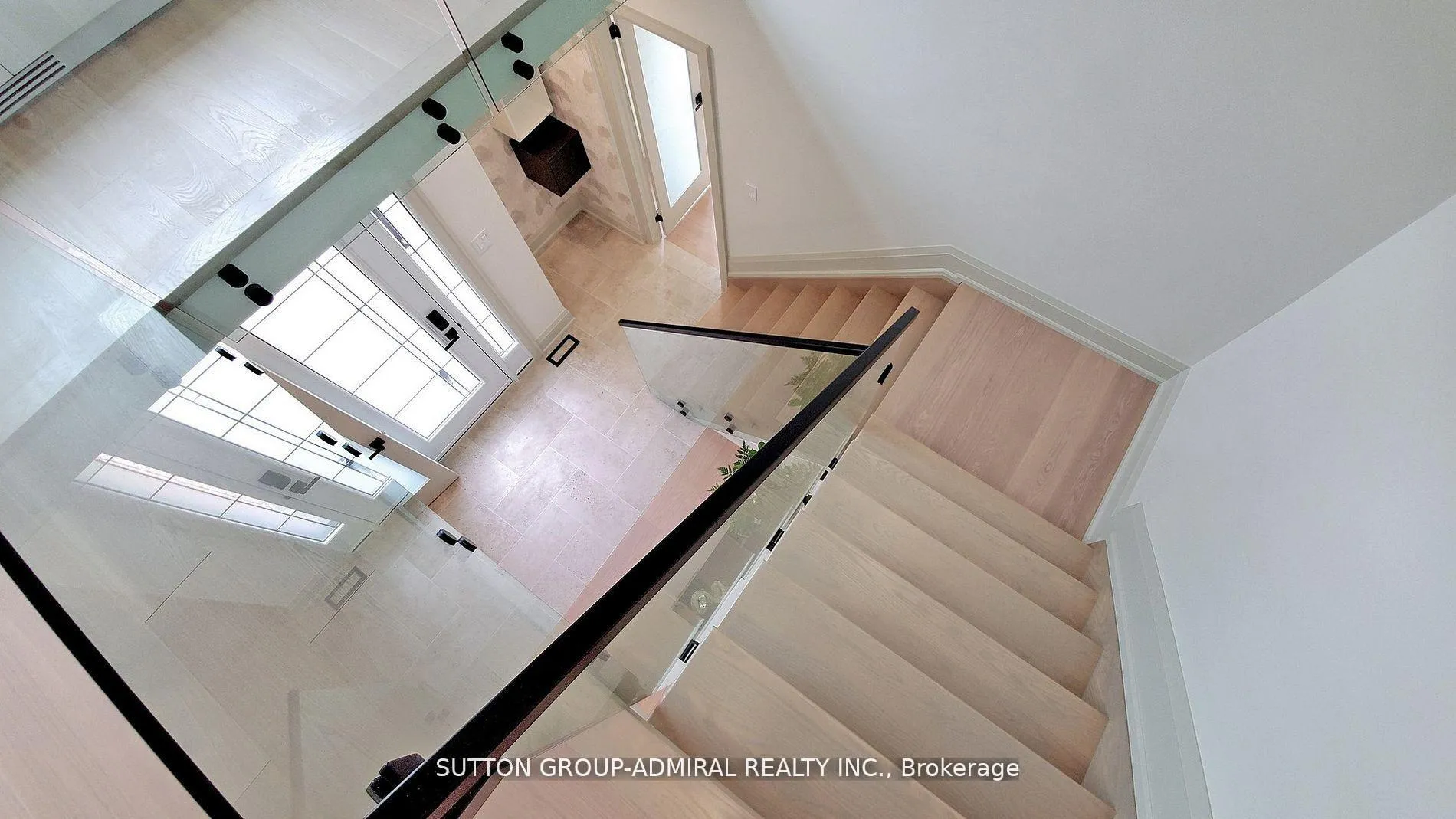 Photo 18 of 470 Doubletree Lane, Newmarket, Summerhill Estates — HOMEH
