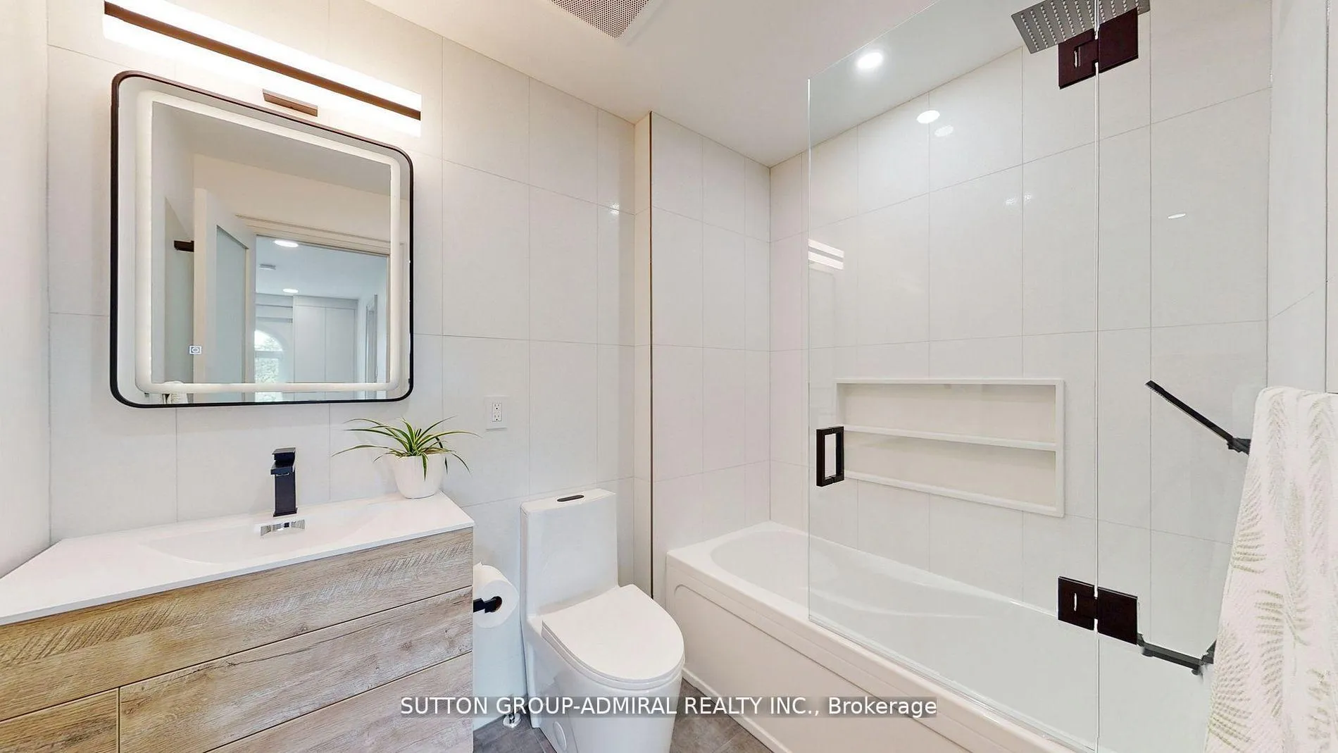 Photo 32 of 470 Doubletree Lane, Newmarket, Summerhill Estates — HOMEH