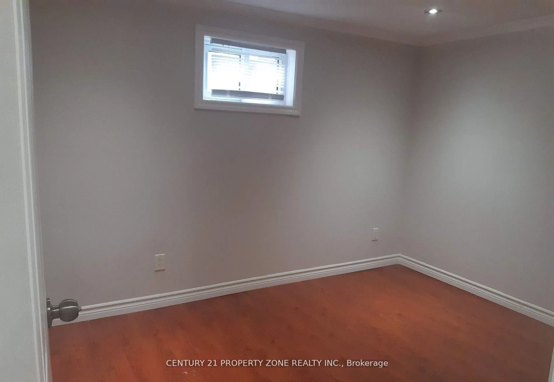 Photo 7 of Unit Upper, 164 Earnscliffe Circle, Brampton, Southgate — HOMEH