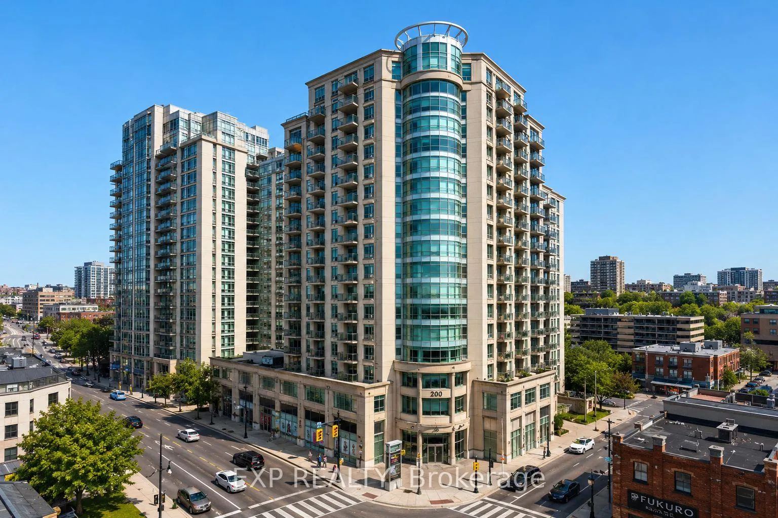 Front of Unit 1503, 200 Rideau Street