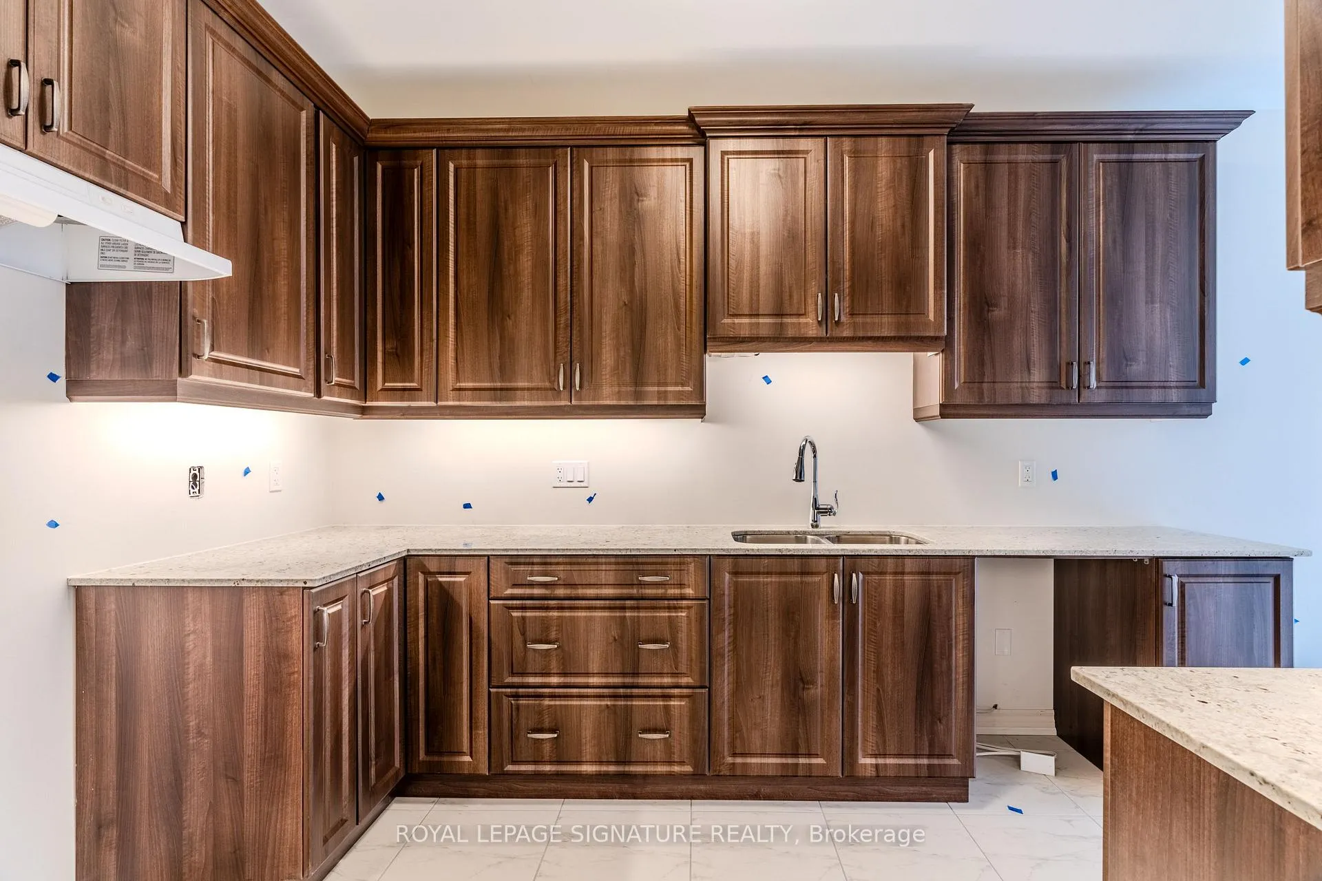 Photo 12 of 56 Baker Street, Thorold, Thorold Downtown — HOMEH