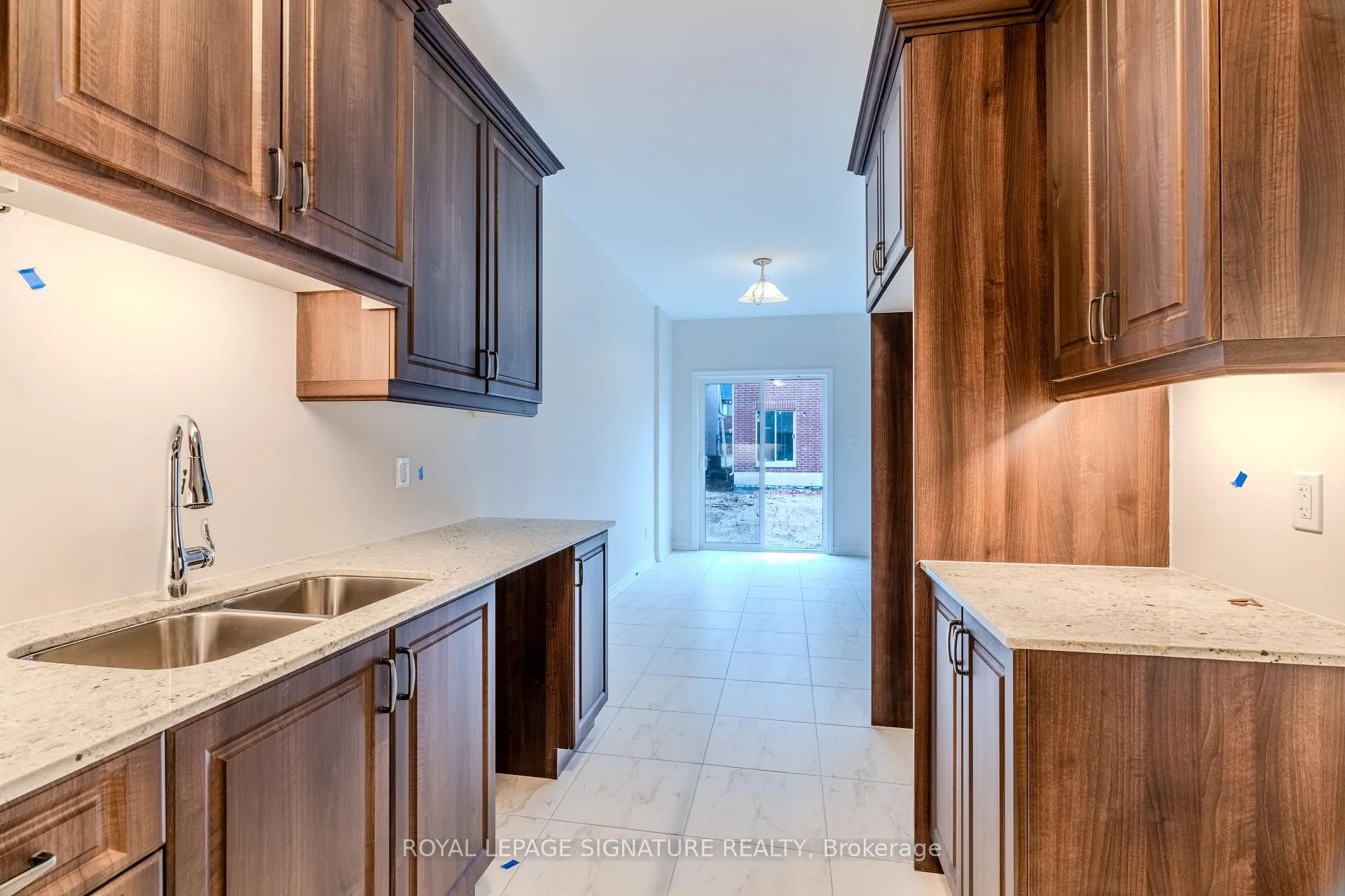 Photo 13 of 56 Baker Street, Thorold, Thorold Downtown — HOMEH