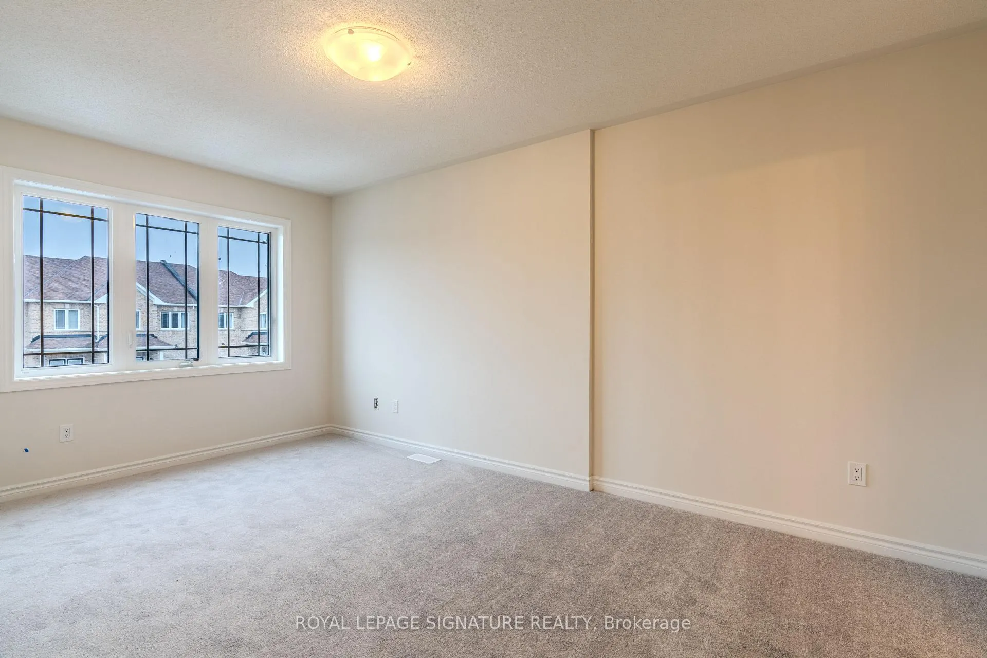 Photo 16 of 56 Baker Street, Thorold, Thorold Downtown — HOMEH