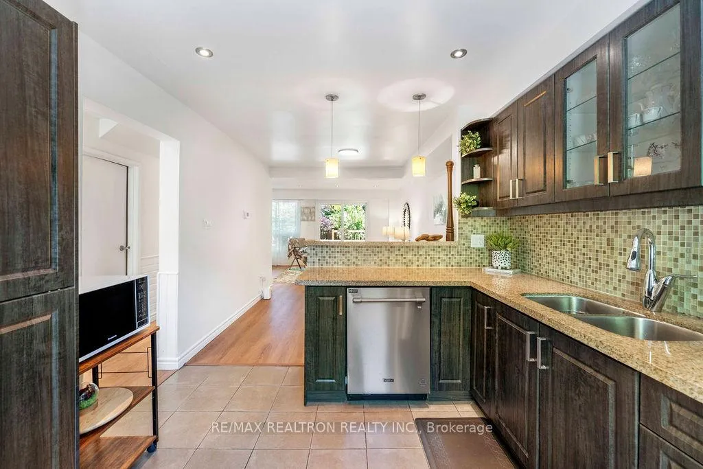 Photo 14 of Unit 12, 1 Davisbrook Boulevard, Scarborough, Tam O'Shanter-Sullivan — HOMEH