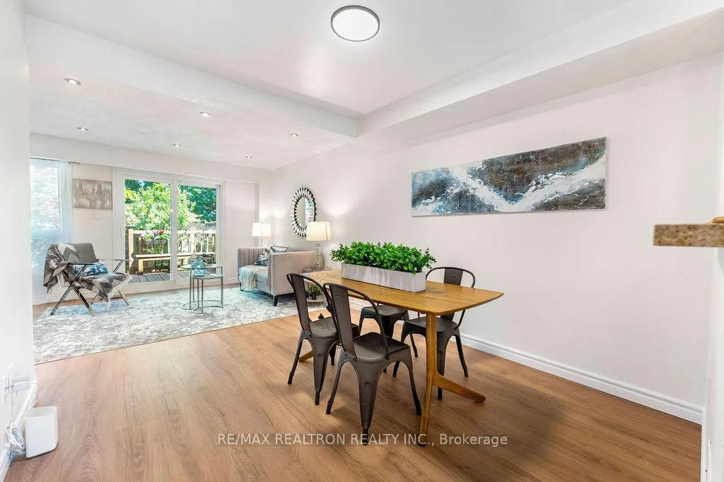 Photo 16 of Unit 12, 1 Davisbrook Boulevard, Scarborough, Tam O'Shanter-Sullivan — HOMEH