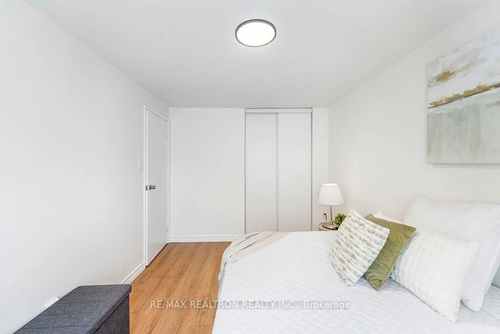 Photo 30 of Unit 12, 1 Davisbrook Boulevard, Scarborough, Tam O'Shanter-Sullivan — HOMEH