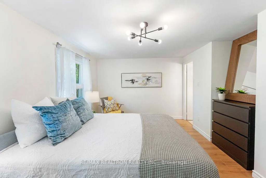 Photo 35 of Unit 12, 1 Davisbrook Boulevard, Scarborough, Tam O'Shanter-Sullivan — HOMEH