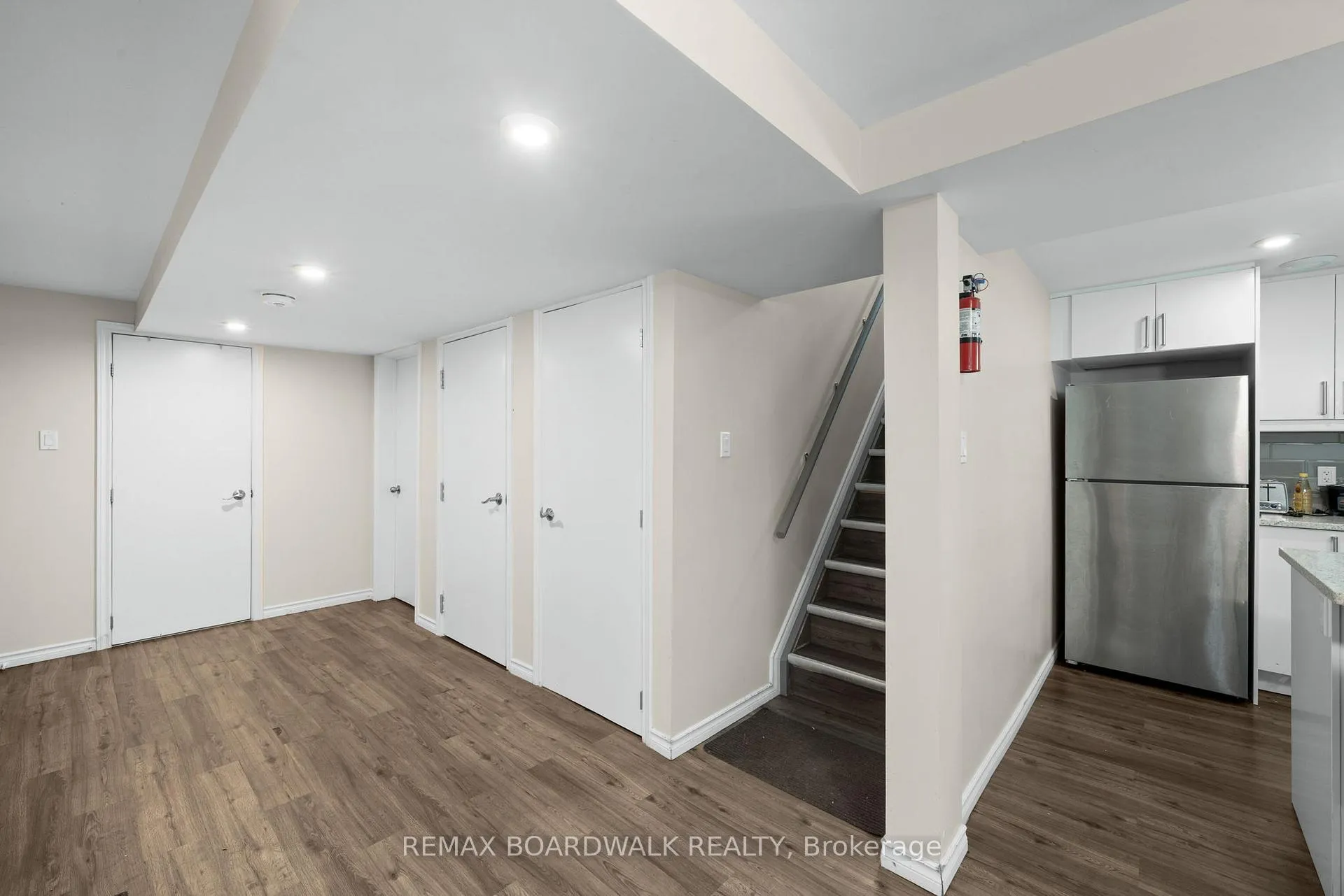 Photo 21 of 1311 Adirondack Drive, Ottawa, Kenson Park — HOMEH