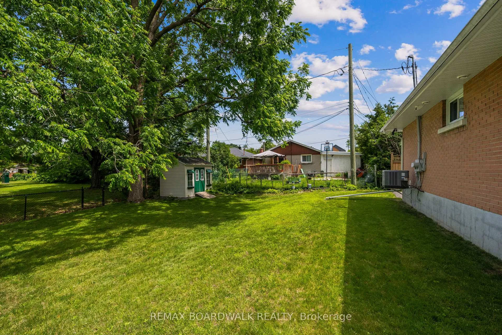 Photo 26 of 1311 Adirondack Drive, Ottawa, Kenson Park — HOMEH