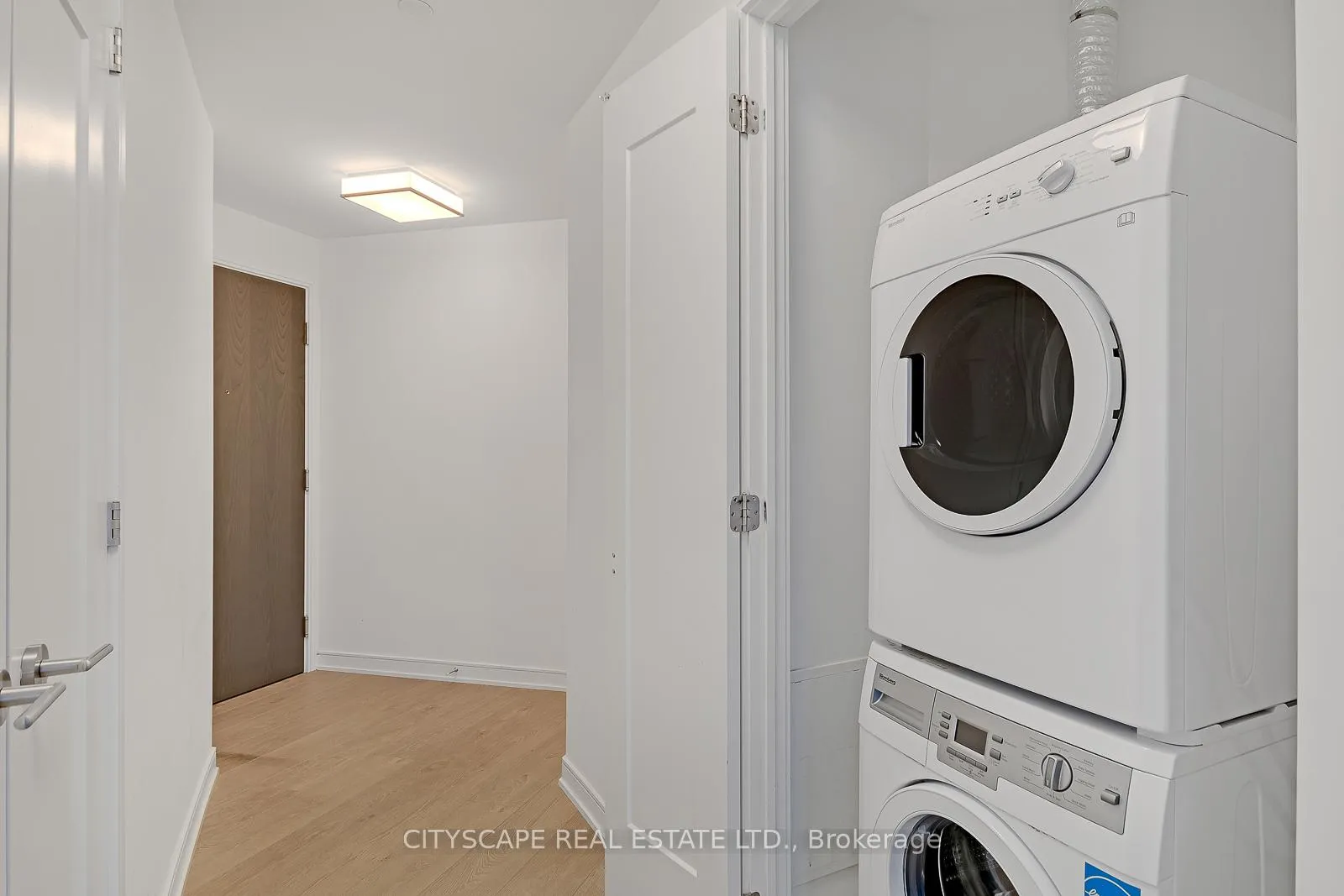 Photo 12 of Unit 1211, 88 Scott Street, Toronto, Waterfront Communities — HOMEH