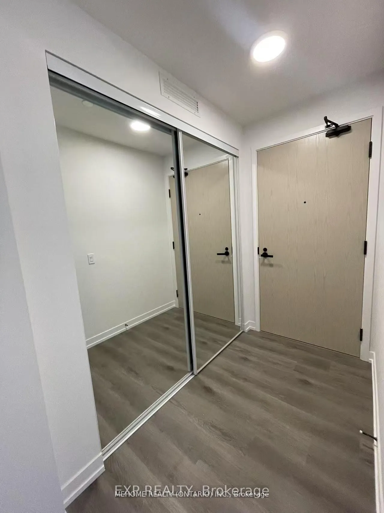 Photo 7 of Unit 2902, 225 Commerce Street, Vaughan, Vaughan Corporate Centre — HOMEH