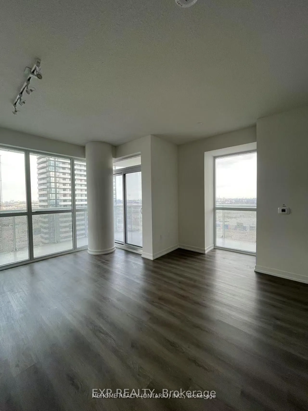 Photo 8 of Unit 2902, 225 Commerce Street, Vaughan, Vaughan Corporate Centre — HOMEH