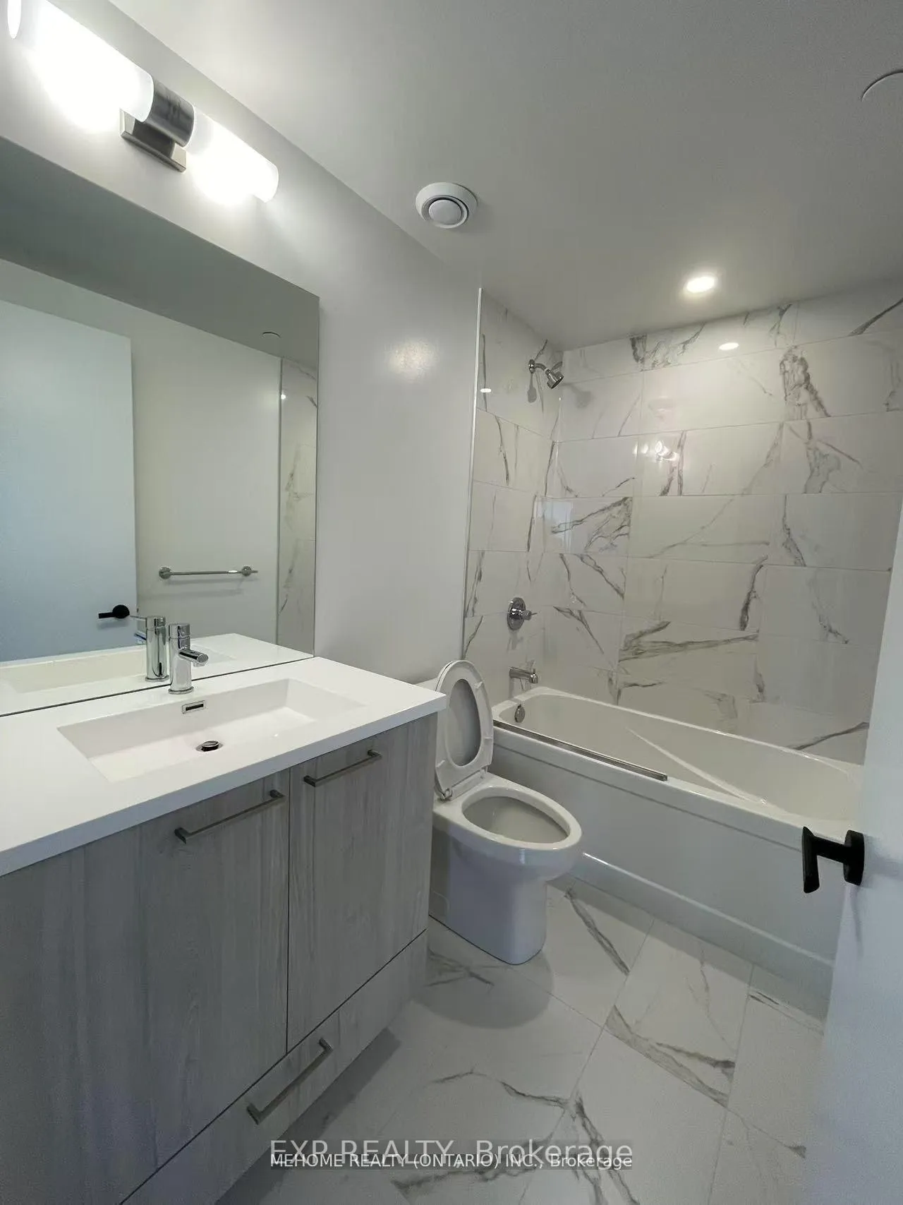 Photo 13 of Unit 2902, 225 Commerce Street, Vaughan, Vaughan Corporate Centre — HOMEH