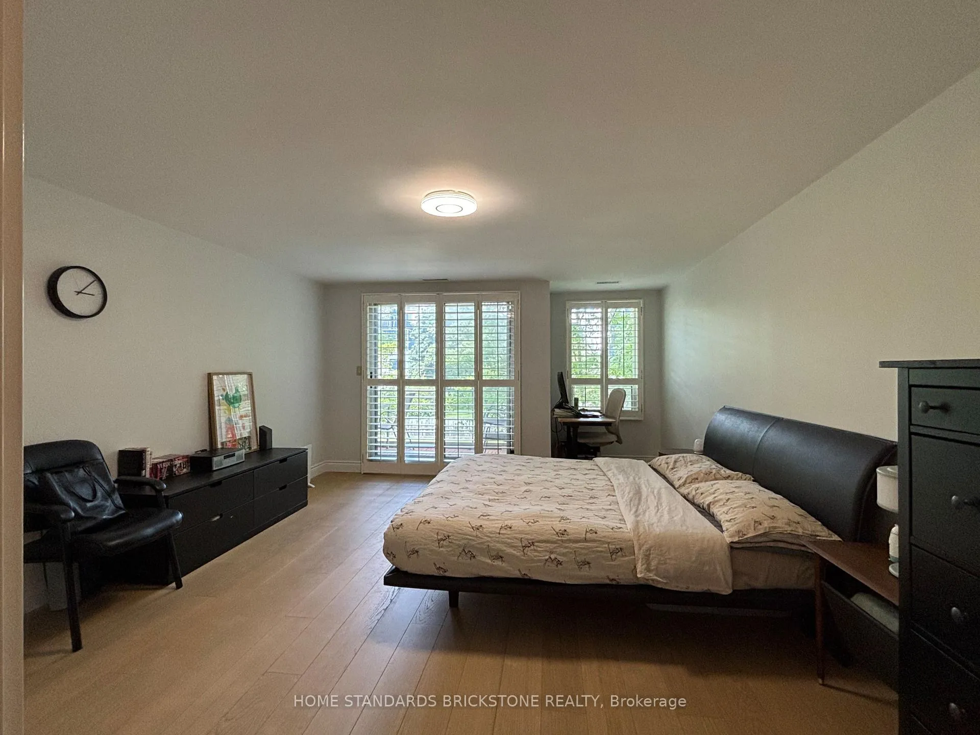 Photo 5 of Unit 202, 9 Greenbriar Road, North York, Bayview Village — HOMEH