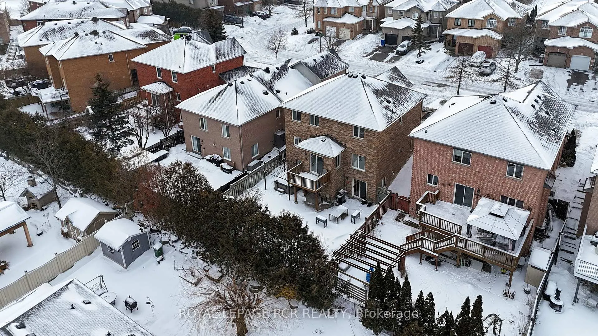Photo 35 of 82 Coolspring Crescent, Caledon, Bolton East — HOMEH