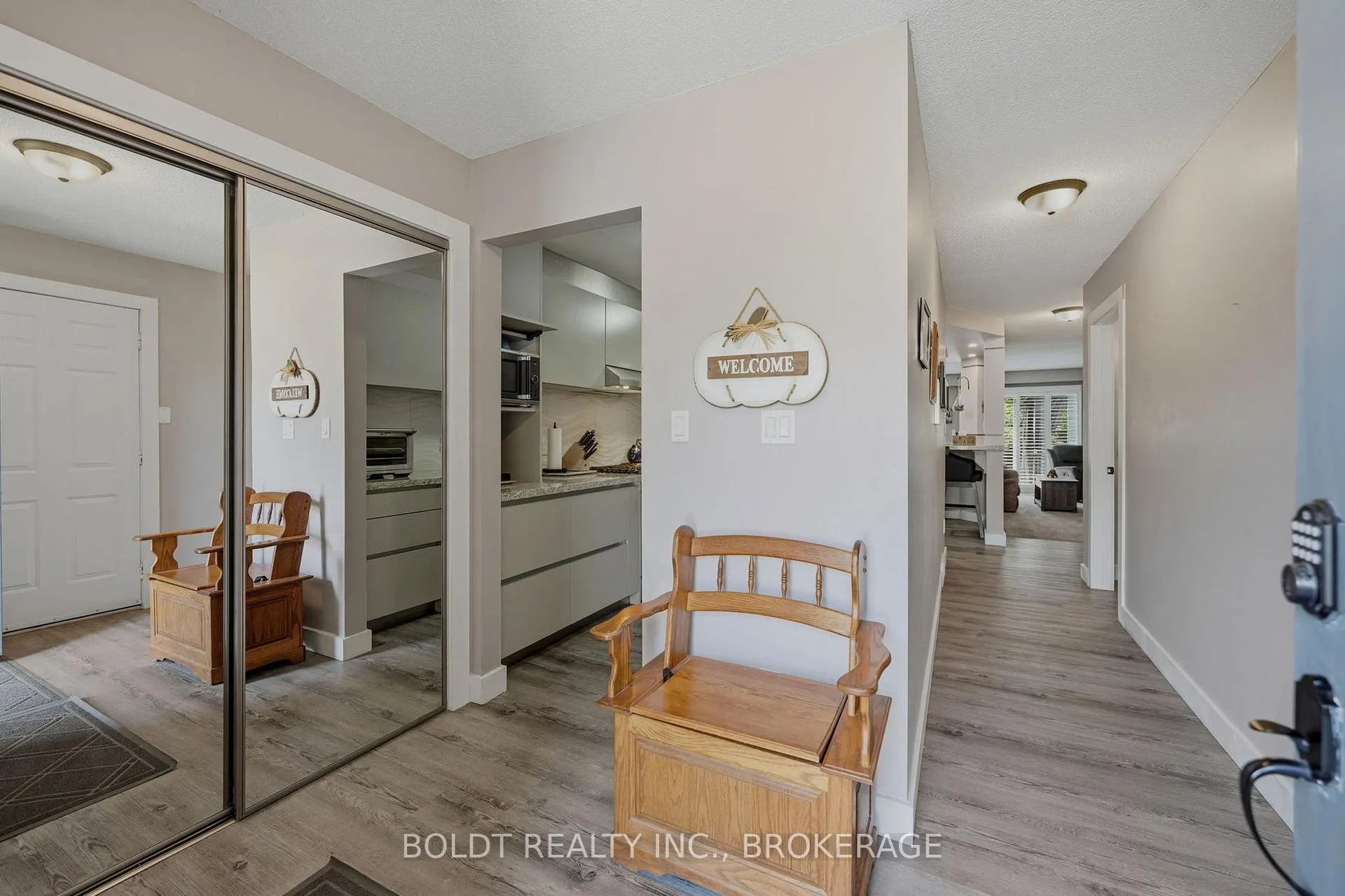 Photo 8 of Unit 14, 77 Erion Road, St. Catharines, Grapeview — HOMEH