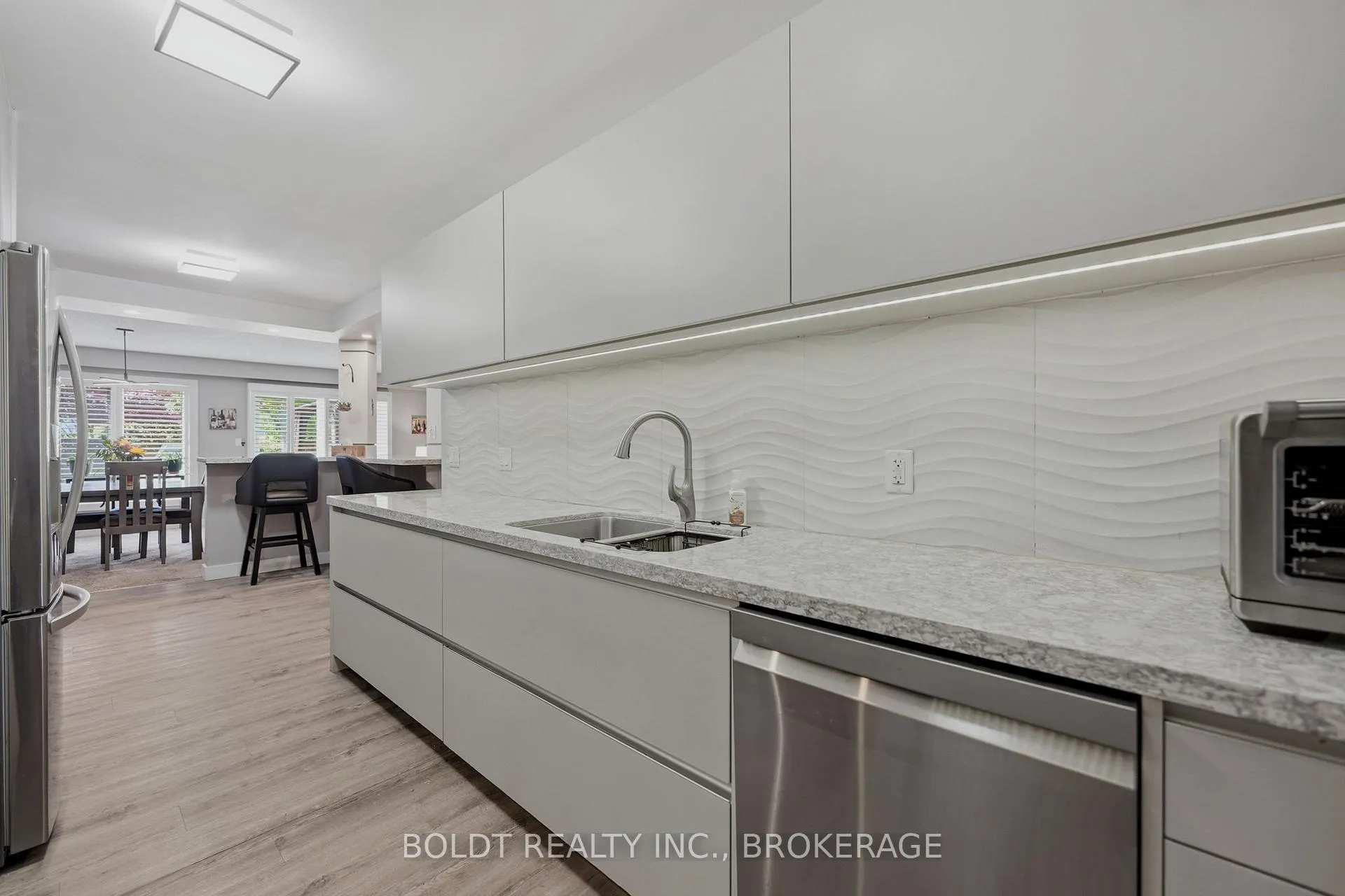 Photo 11 of Unit 14, 77 Erion Road, St. Catharines, Grapeview — HOMEH