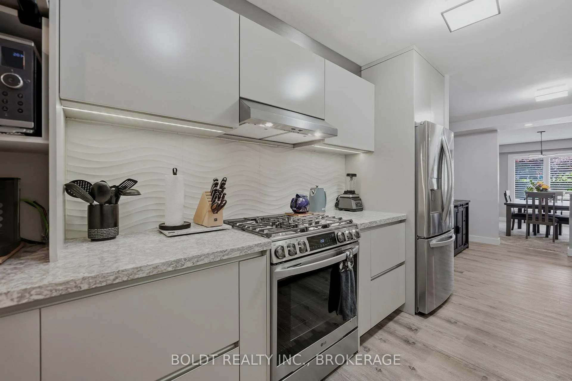 Photo 12 of Unit 14, 77 Erion Road, St. Catharines, Grapeview — HOMEH