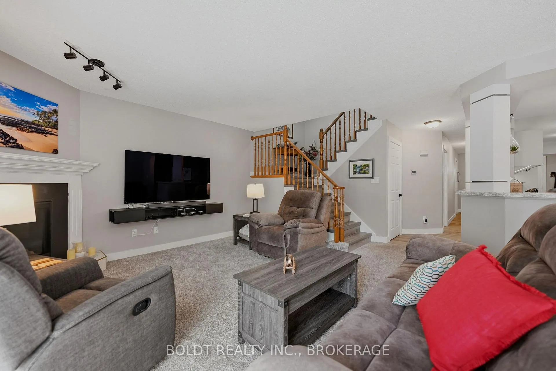 Photo 17 of Unit 14, 77 Erion Road, St. Catharines, Grapeview — HOMEH