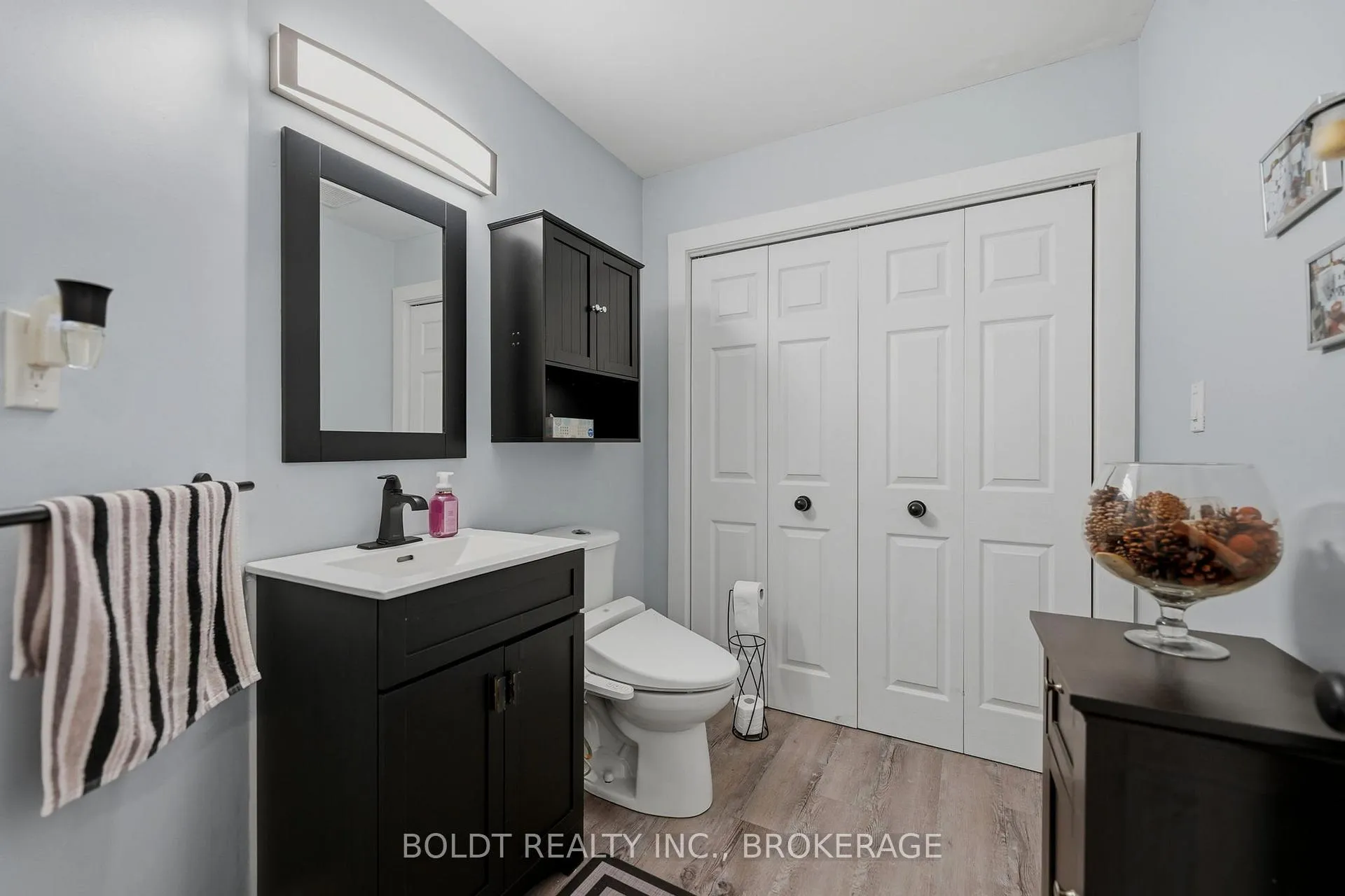Photo 20 of Unit 14, 77 Erion Road, St. Catharines, Grapeview — HOMEH
