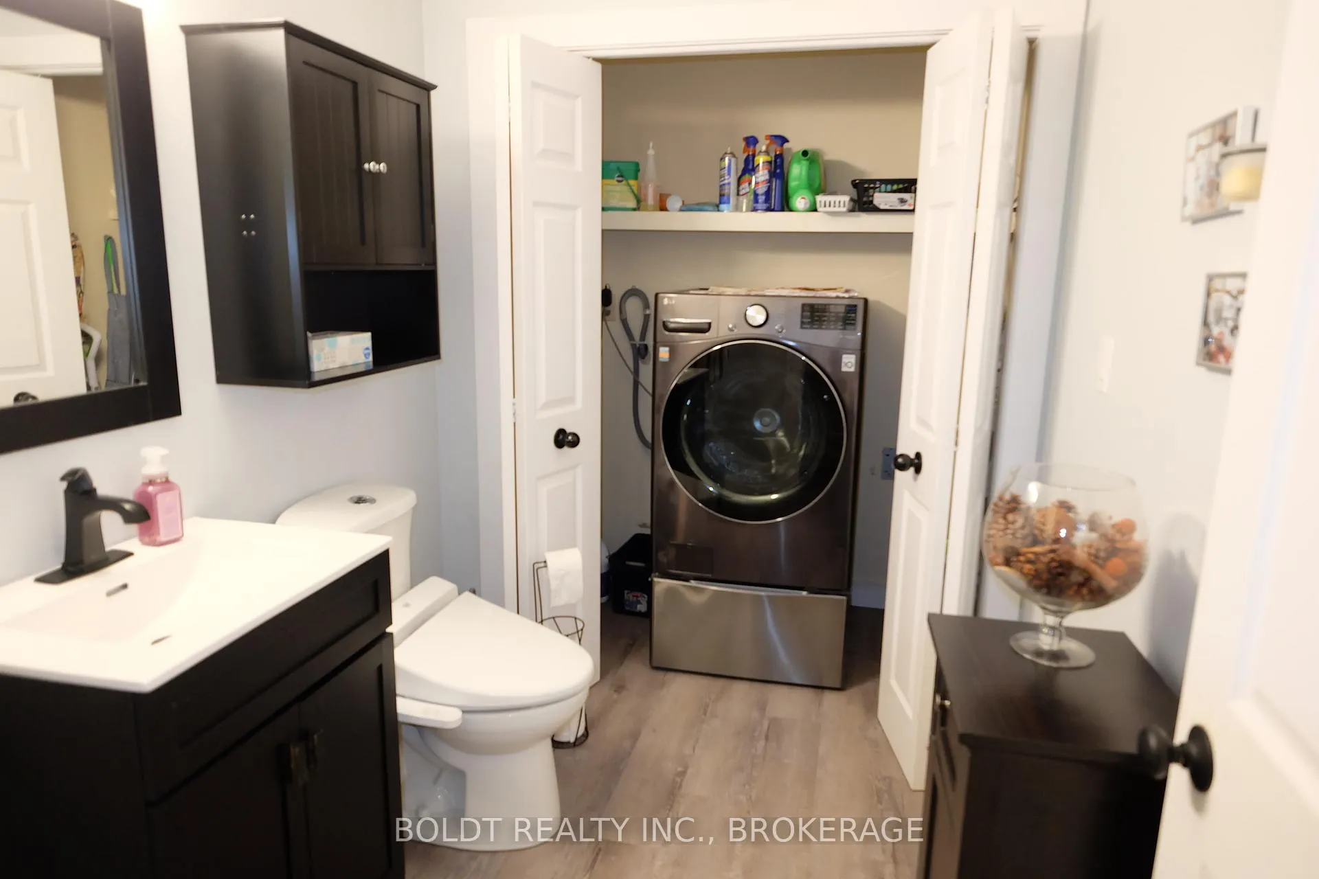 Photo 21 of Unit 14, 77 Erion Road, St. Catharines, Grapeview — HOMEH