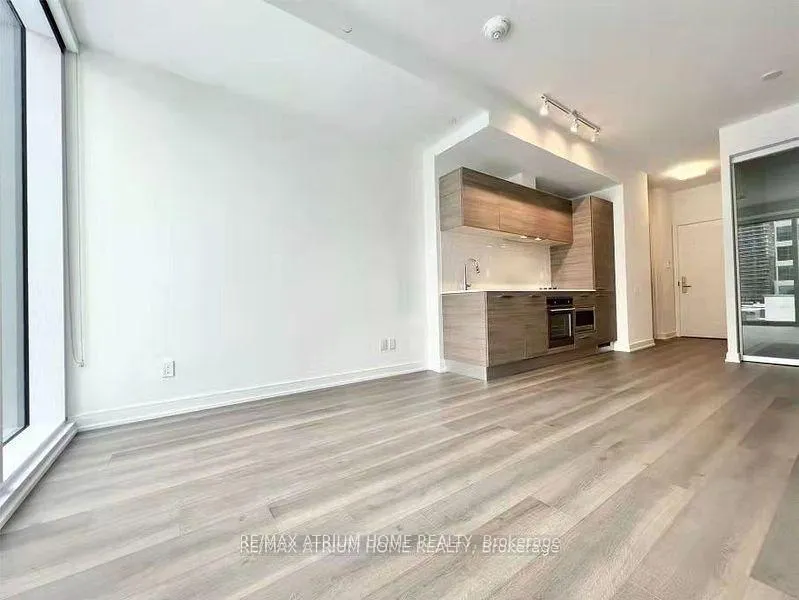 Photo 8 of Unit 301, 3 Gloucester Street, Toronto, Church-Yonge Corridor — HOMEH