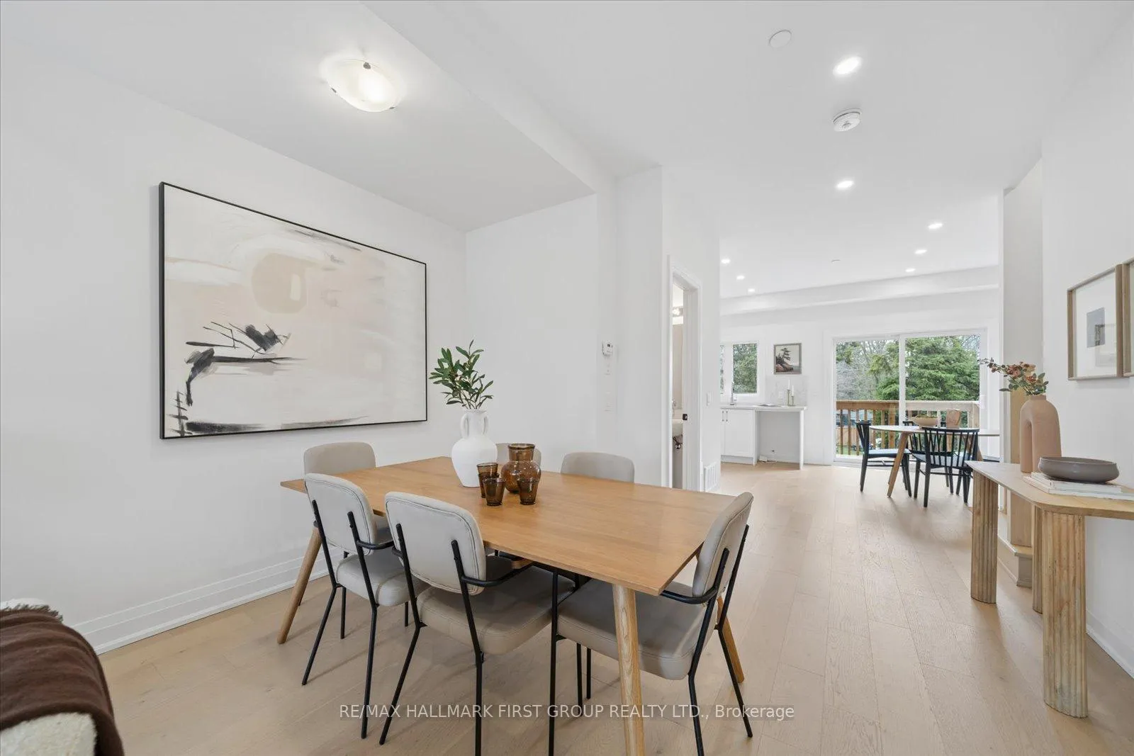 Photo 5 of 59 Marret Lane, Clarington, Newcastle — HOMEH