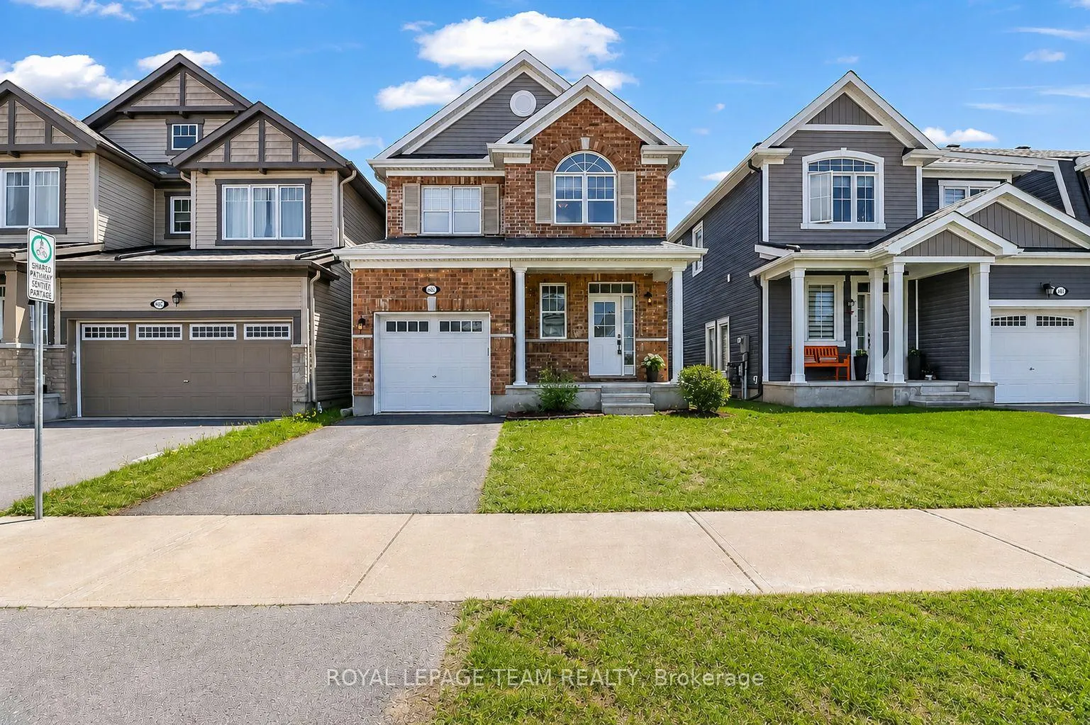 Front of 4852 Abbott Street E