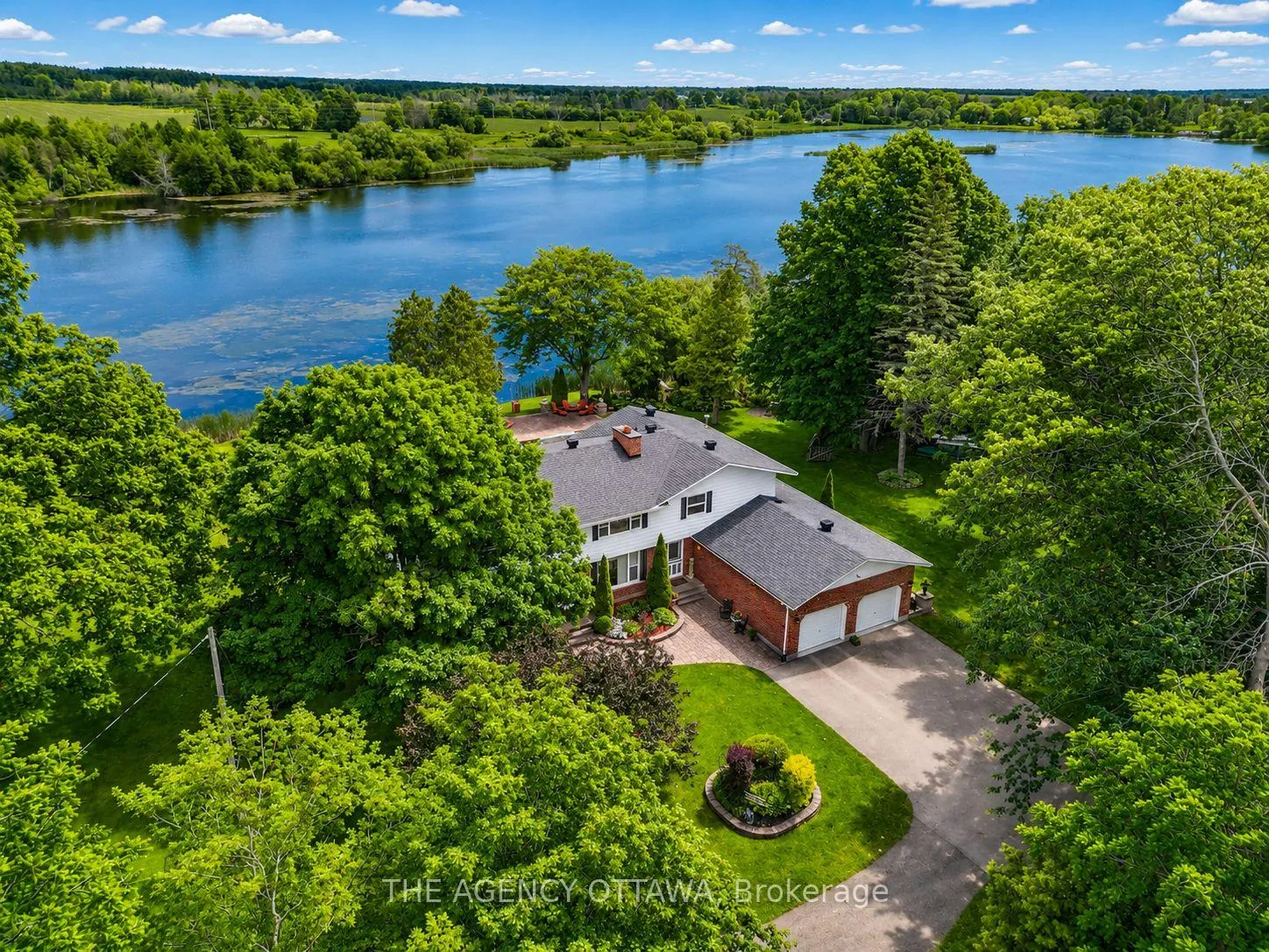 Photo 3 of 26 Willow Lane W, Rideau Lakes, Rideau Lakes (South Elmsley) Twp — HOMEH