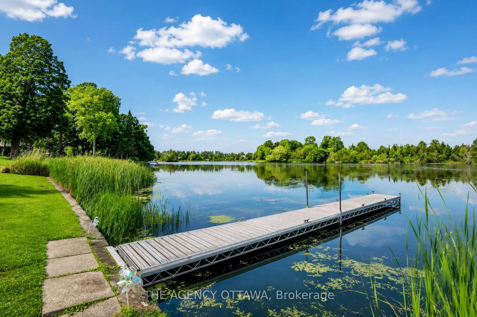 Photo 5 of 26 Willow Lane W, Rideau Lakes, Rideau Lakes (South Elmsley) Twp — HOMEH