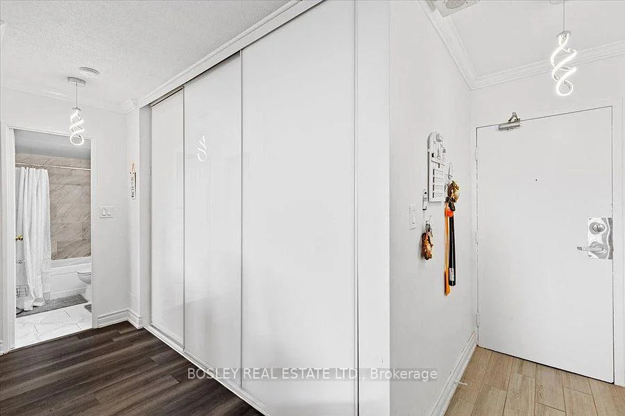 Photo 3 of Unit 2608, 3 Massey Square, Toronto, Crescent Town — HOMEH