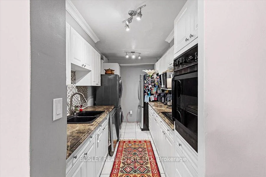 Photo 7 of Unit 2608, 3 Massey Square, Toronto, Crescent Town — HOMEH