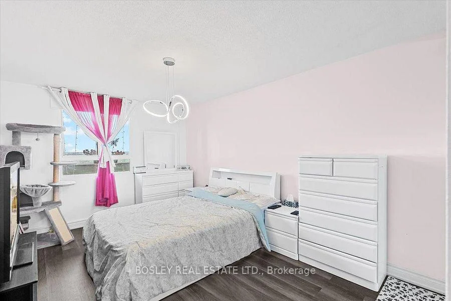 Photo 11 of Unit 2608, 3 Massey Square, Toronto, Crescent Town — HOMEH