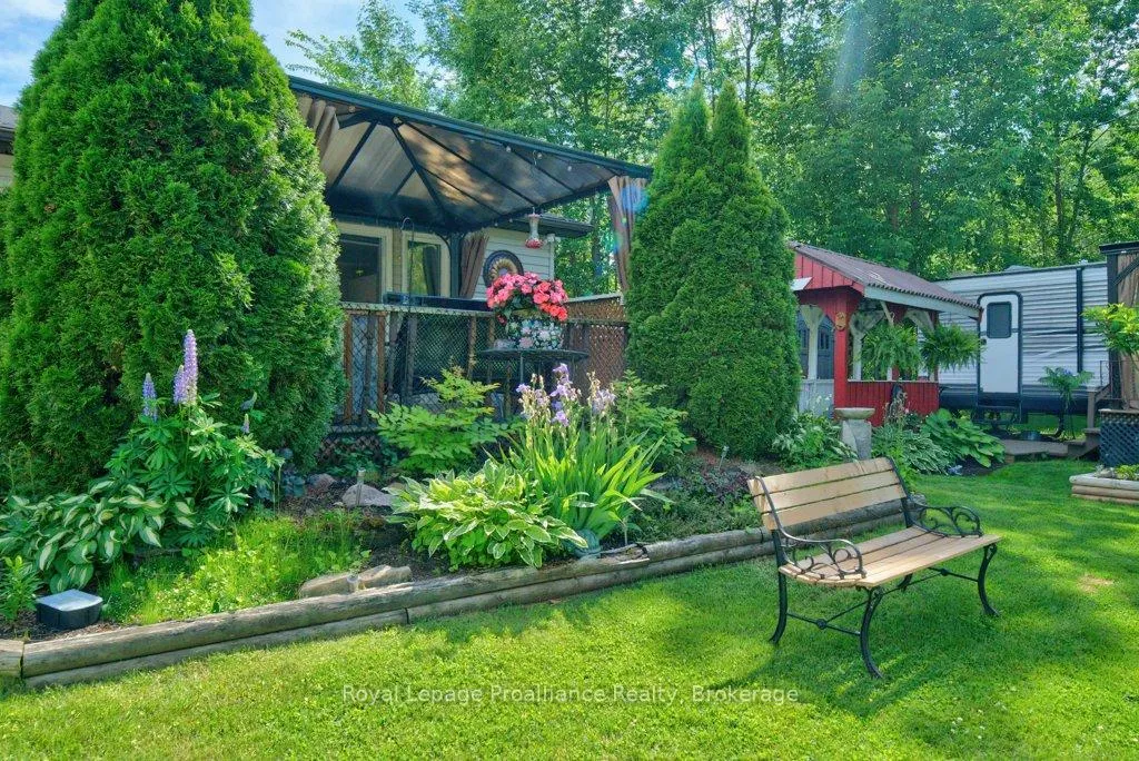 Photo 5 of 1012 Lakeshore Drive, Frontenac, Frontenac Centre — HOMEH