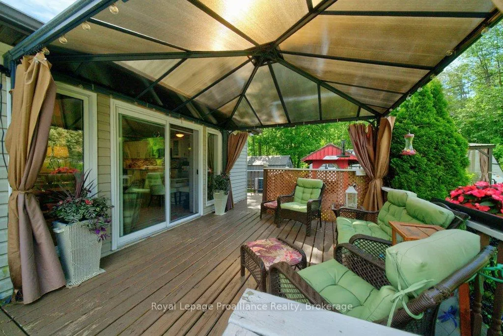 Photo 8 of 1012 Lakeshore Drive, Frontenac, Frontenac Centre — HOMEH