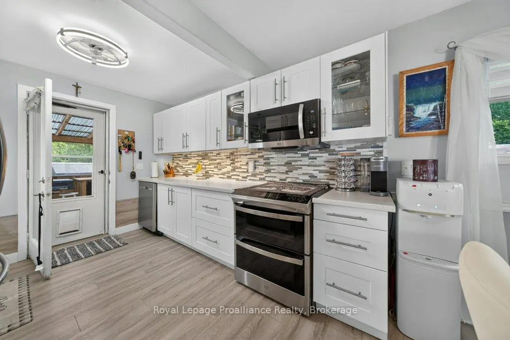 Photo 16 of 1012 Lakeshore Drive, Frontenac, Frontenac Centre — HOMEH
