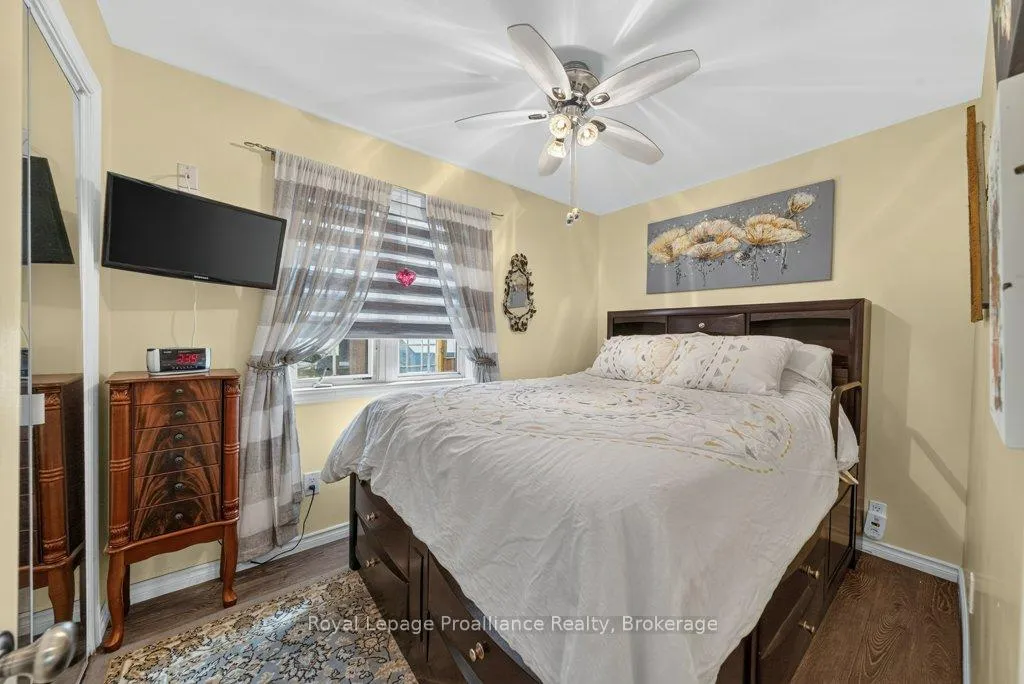 Photo 21 of 1012 Lakeshore Drive, Frontenac, Frontenac Centre — HOMEH