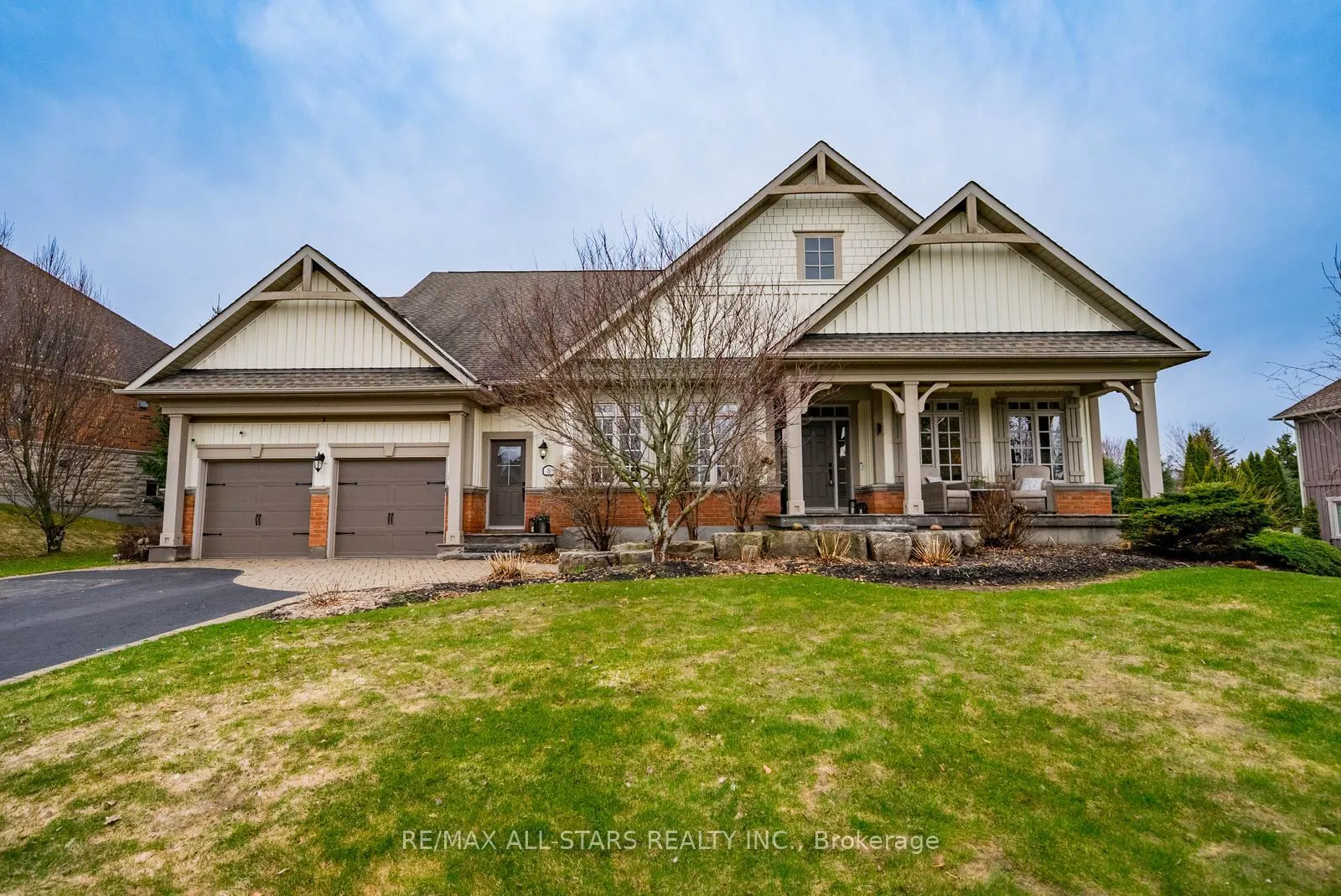 Photo 2 of Unit 74, 8 Forestgreen Drive, Uxbridge, Rural Uxbridge — HOMEH