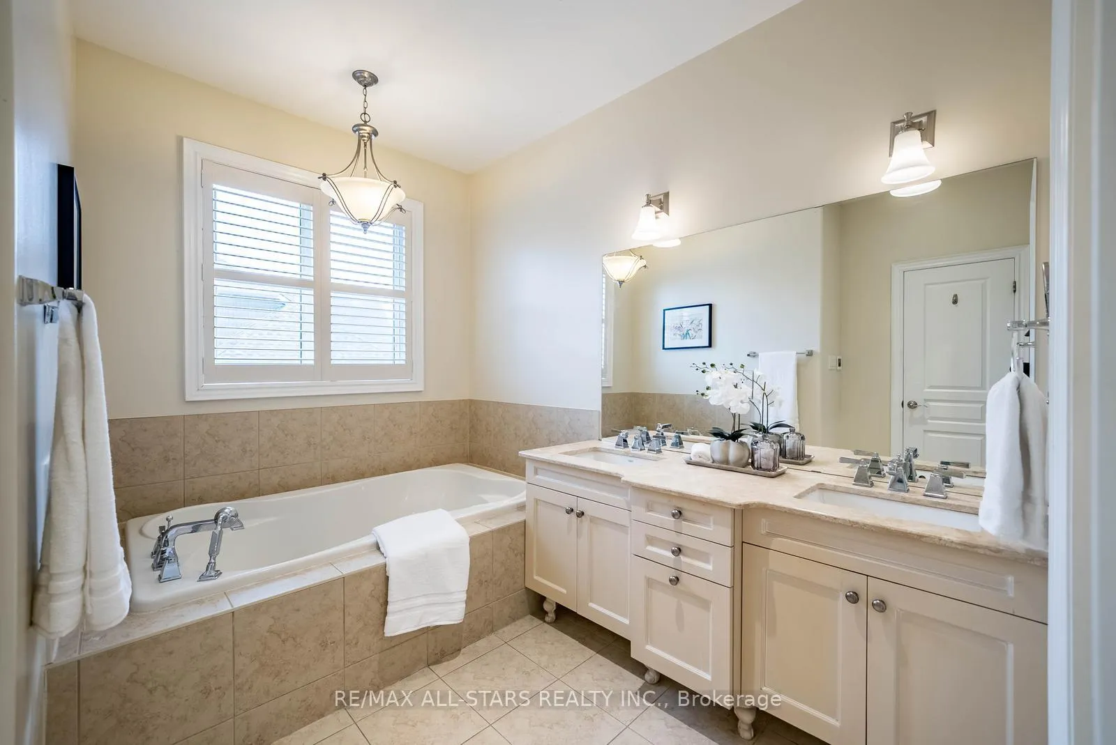 Photo 27 of Unit 74, 8 Forestgreen Drive, Uxbridge, Rural Uxbridge — HOMEH
