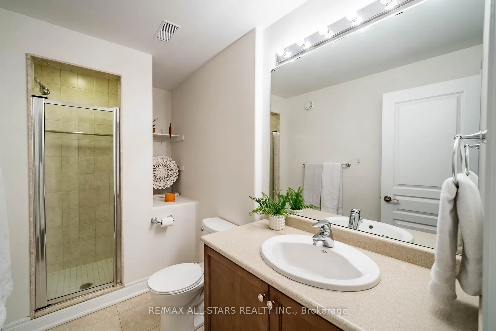 Photo 48 of Unit 74, 8 Forestgreen Drive, Uxbridge, Rural Uxbridge — HOMEH