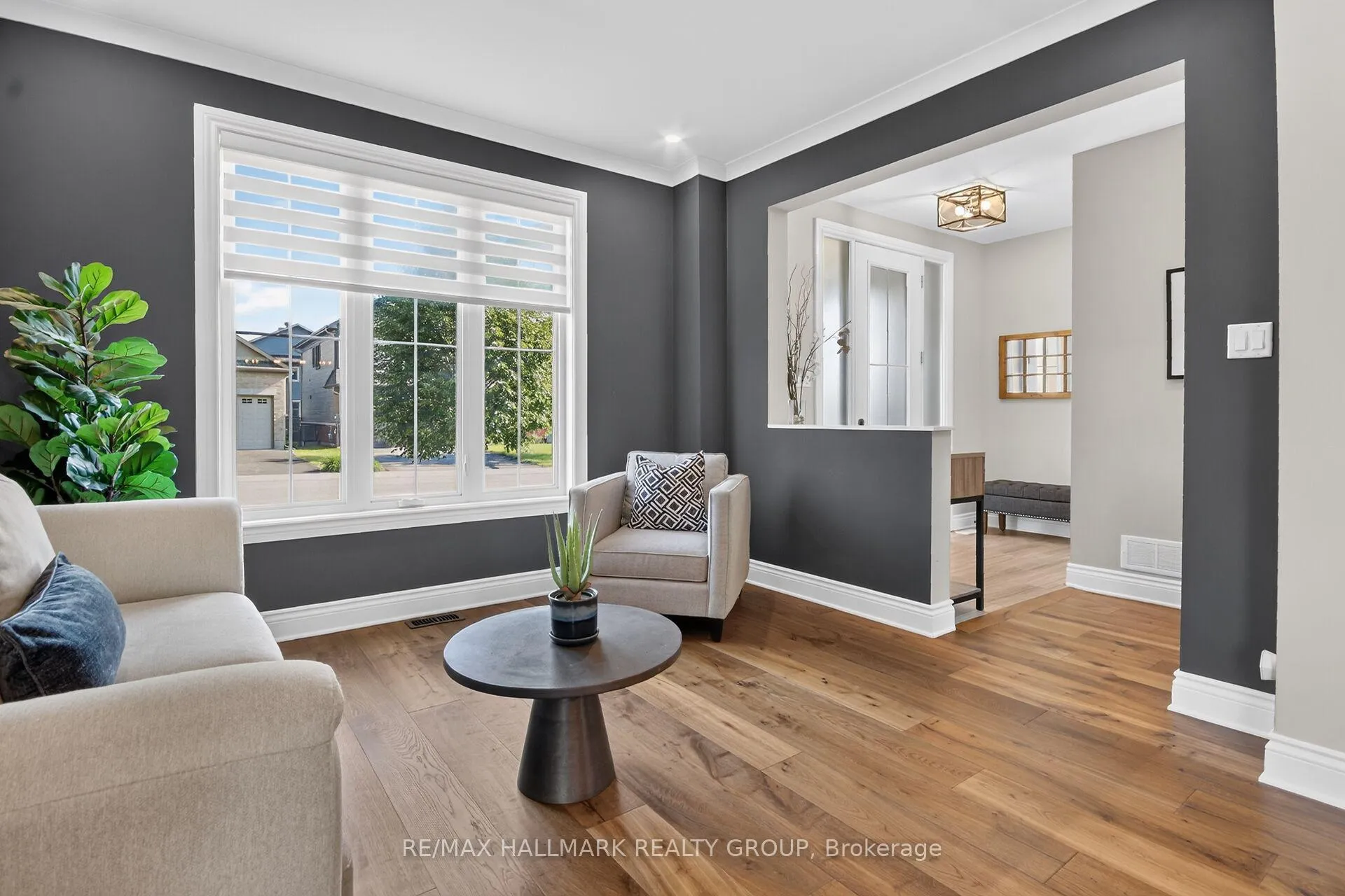Photo 5 of 569 Chriscraft Way, Ottawa, Mahogany Community — HOMEH