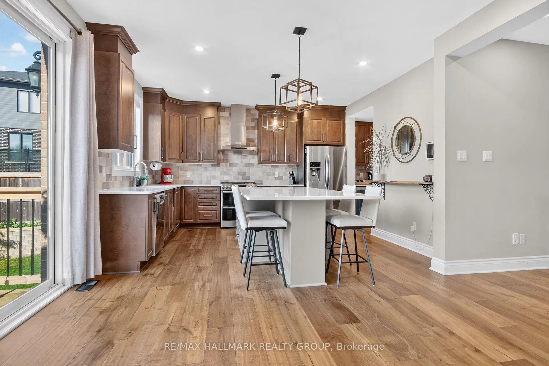 Photo 14 of 569 Chriscraft Way, Ottawa, Mahogany Community — HOMEH
