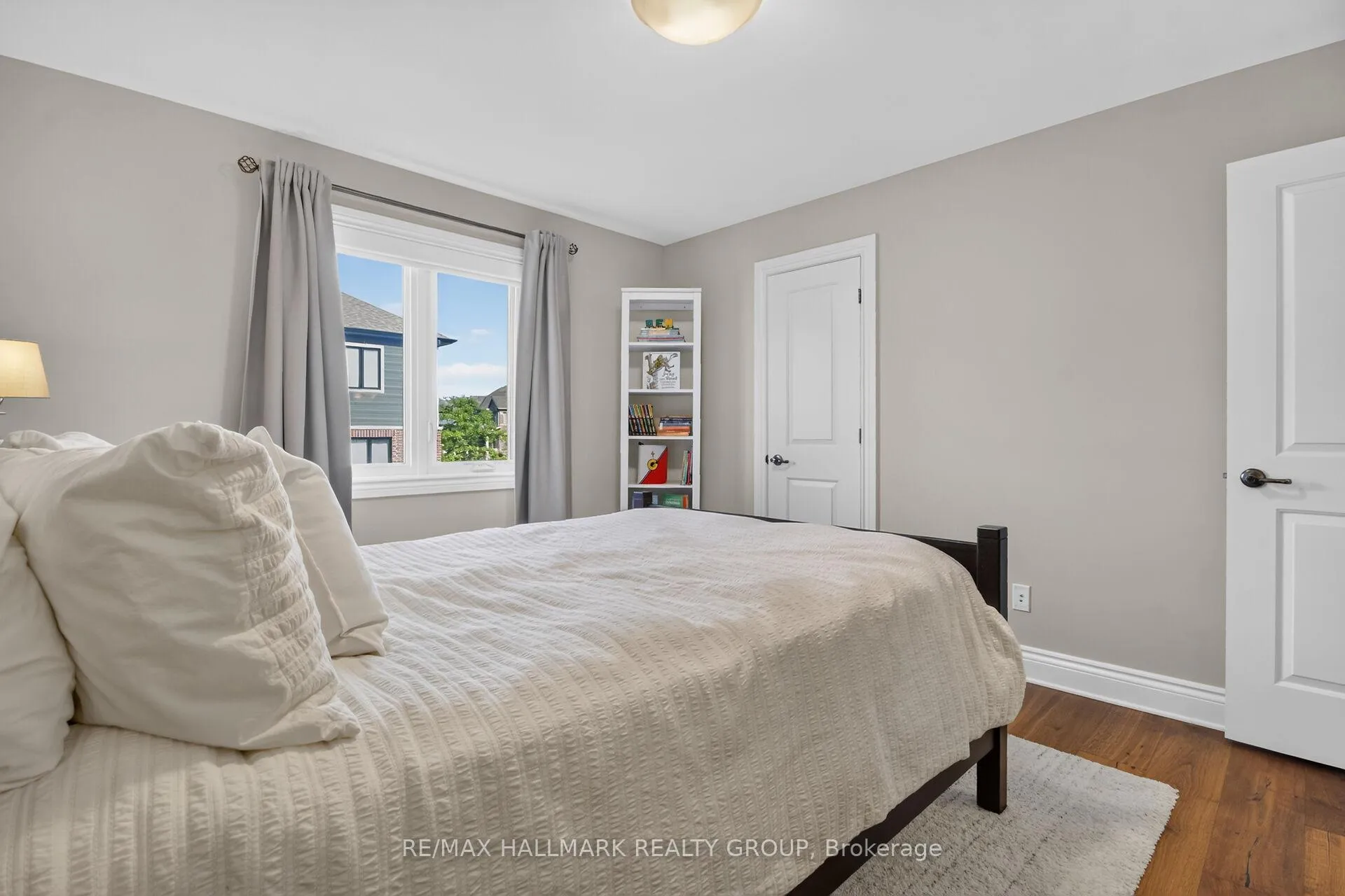 Photo 32 of 569 Chriscraft Way, Ottawa, Mahogany Community — HOMEH