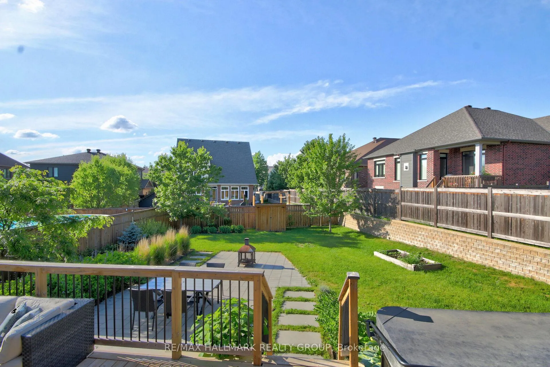 Photo 47 of 569 Chriscraft Way, Ottawa, Mahogany Community — HOMEH