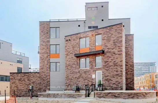 Front of 72 Hooyo Terrace S
